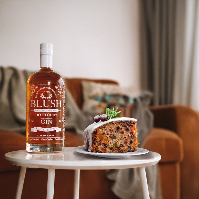 Blush Hot Toddy Christmas Cake